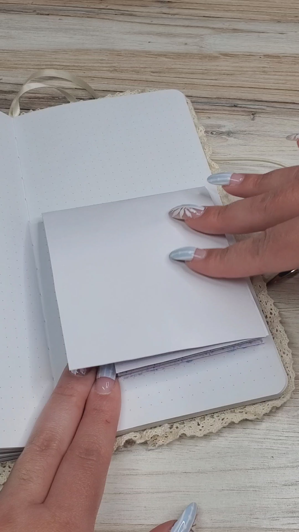 4 photo twist and pop